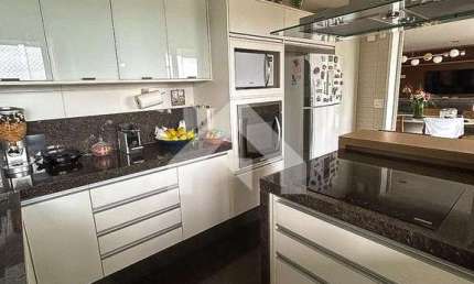 Venda de Apartamento 196m² - 3 Suítes em Barueri por R$2,3M