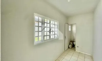 Casa em condomínio fechado com 4 quartos à venda na Rua Perequê, Parque São Paulo, Cotia