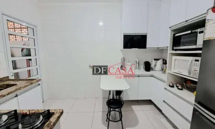 Casa com 2 quartos à venda na Rua Rincão, 217, Vila Esperança, São Paulo