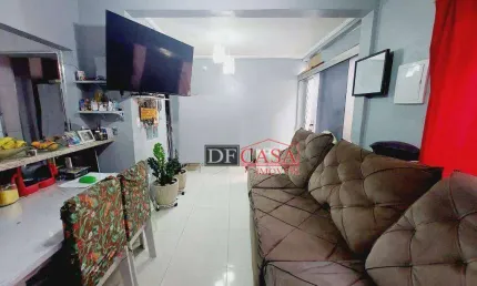 Casa com 2 quartos à venda na Rua Maria Baumann Mendonça, 192, Itaquera, São Paulo
