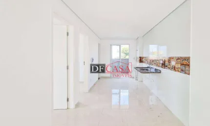 Apartamento com 2 quartos à venda na Rua Victório Santim, 596, Itaquera, São Paulo