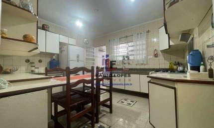 Sobrado com 4 dormitórios à venda, 178 m² por R$ 636.000,00 - Vila Palmares - Santo André/SP