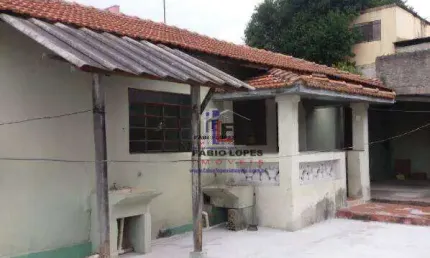 Casa com 2 dormitórios à venda, 241 m² por R$ 600.000 - Vila Helena - Santo André/SP
