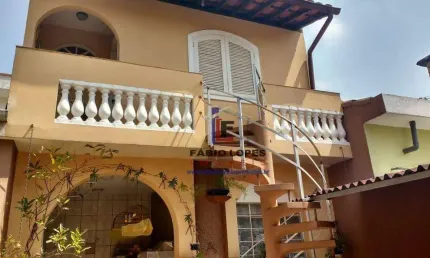 Casa com 3 quartos à venda na Rua Simão Jorge, Campestre, Santo André