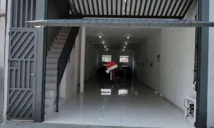 SOBRADO À VENDA NO BAIRRO JD. UTINGA , SANTO ANDRÉ .