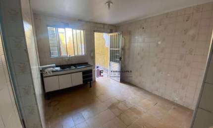 Casa com 1 dormitório para alugar, 40 m² por R$ 1.050,00/mês - Vila Palmares - Santo André/SP