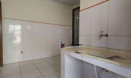 Casa com 2 quartos para alugar na Rua Lauro Muller, Vila Palmares, Santo André