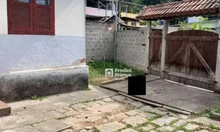 Casa com grande potencial, com 02 dormitórios à venda por R$ 400.000 - Olaria - Nova Friburgo/RJ