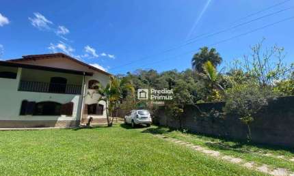Casa à venda por R$ 760.000,00 - Amparo - Nova Friburgo/RJ