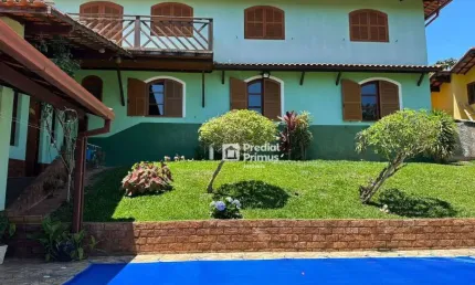 Casa com 3 dormitórios à venda, 214 m² por R$ 1.400.000,00 - Vale dos Pinheiros - Nova Friburgo/RJ