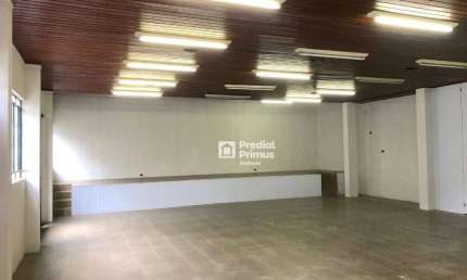 Salão de 148m² à venda por R$ 399.000 - Prado - Nova Friburgo/RJ