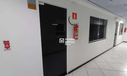 Sala para alugar, 28 m² por R$ 1.079,00/mês - Conselheiro Paulino - Nova Friburgo/RJ