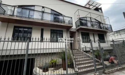 Apartamento à venda, 98 m² por R$ 499.000,00 - Centro - Nova Friburgo/RJ