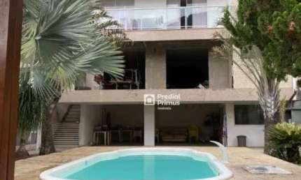Espaçosa Casa com Área de Lazer Completa em Vargem Grande, Nova Friburgo!