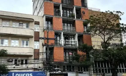 Apartamento com 01 quarto e elevador no Centro de Nova Friburgo