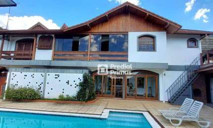 Luxuosa Casa nas Braunes, Perfeita para você e sua familia
