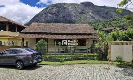 Casa com localização privilegiada, com 3 dormitórios à venda, 198 m² por r$ 1.190.000 - cônego - nova friburgo/rj