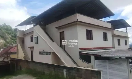 Prédio com 3 apartamentos á venda no bairro de são jorge