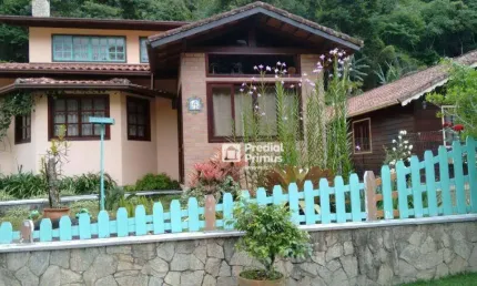 Casa à venda, 240 m² por R$ 900.000,00 - Chácara Paraíso - Nova Friburgo/RJ