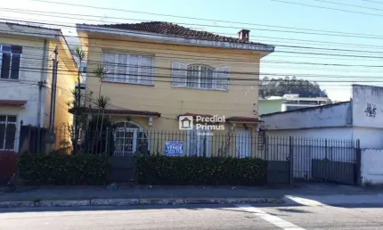 Sobrado com 2 dormitórios à venda, 76 m² por R$ 250.000,00 - Olaria - Nova Friburgo/RJ