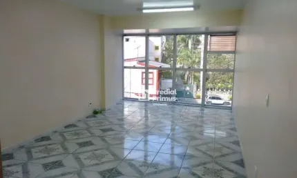 Sala para alugar, 23 m² por R$ 700,00 - Vilage - Nova Friburgo/RJ
