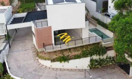 Sobrado à venda em Campinas, Jardim Atibaia (Sousas), com 4 suítes, com 288.26 m², Jardim Botânico