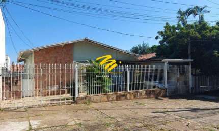 Casa à venda em Campinas, Taquaral, com 3 quartos, com 216 m²