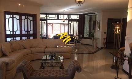 Sobrado à venda em Campinas, Jardim Chapadão, com 4 suítes, com 400 m²
