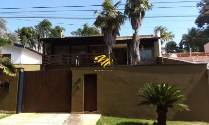 Sobrado à venda em Campinas, Bairro das Palmeiras, com 4 quartos, com 287 m²