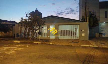 Casa à venda em Campinas, Jardim Quarto Centenário, com 3 quartos, com 148 m²