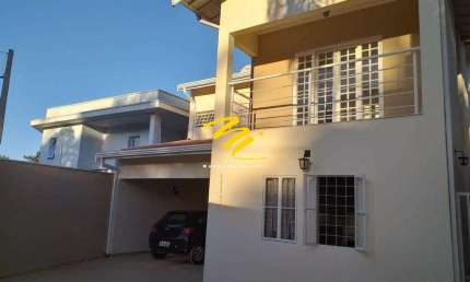 Sobrado à venda em Campinas, Parque Nova Campinas, com 3 suítes, com 209 m²