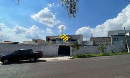 Sobrado à venda em Paulínia, Saltinho, com 4 quartos, com 240 m²