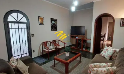 Casa à venda em Campinas, Jardim Aurélia, com 6 quartos, com 200 m²