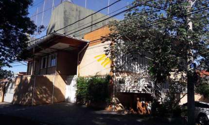 Sobrado à venda em Campinas, Nova Campinas, com 1 quarto, com 490 m²