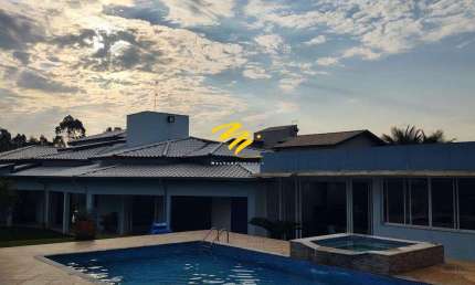 Sobrado à venda em Salto, Haras Paineiras, com 4 suítes, com 455 m²