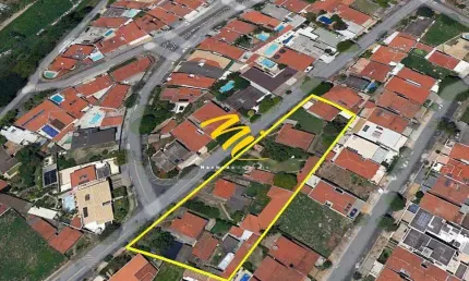 Terreno à venda em Campinas, Jardim das Paineiras, com 3550 m²