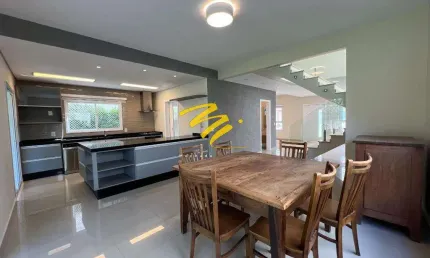 Sobrado à venda em Vinhedo, São Joaquim, com 3 suítes, com 204 m², Village San Nicholas