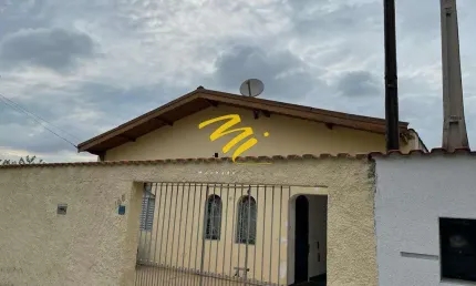 Casa à venda em Campinas, Parque Santa Bárbara, com 2 quartos, com 180 m²