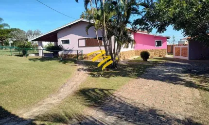 Chácara à venda em Indaiatuba, Altos da Bela Vista, com 3 quartos, com 376.99 m²