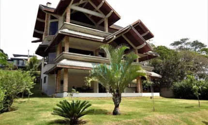 Sobrado com 3 dormitórios à venda, 550 m² por R$ 3.500.000,00 - Tapanhão - Jambeiro/SP