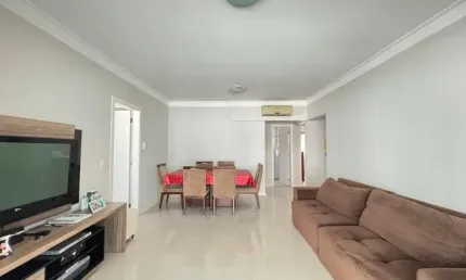 Apartamento com 3 quartos para alugar na Rua 2970, 305, Centro, Balneário Camboriú