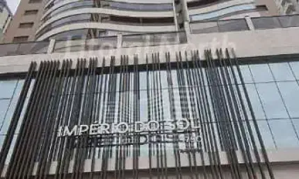 Apartamento na avenida atlântica em balneário camboriú