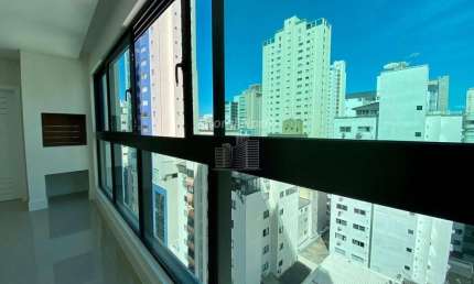Apartamento com 3 quartos à venda na Rua 902, Centro, Balneário Camboriú