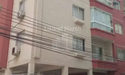 Apartamento a venda na quadra do mar - Balneário Camboriú