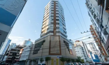 Apartamento com 3 quartos à venda na Rua 622, Centro, Balneário Camboriú