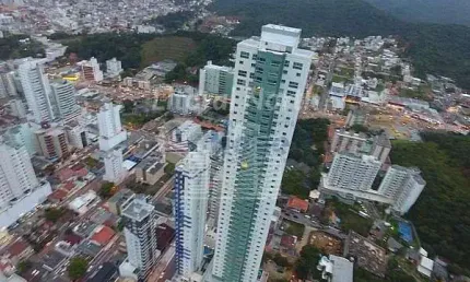 Apartamento com 3 quartos à venda na Rua Egidio Alfredo Crispim, Pioneiros, Balneário Camboriú
