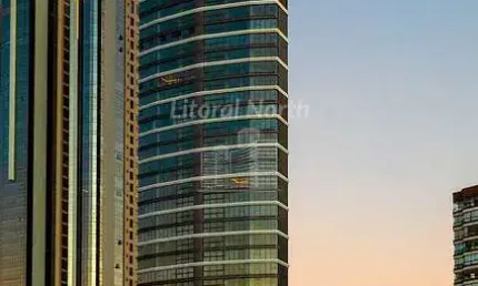 Edifício Pharos - Altíssimo padrão de frente para o mar.