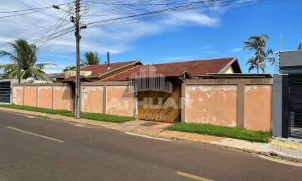 CASA À VENDA NO JARDIM DONA FÁTIMA COM PISCINA - FOZ DO IGUAÇU - PR