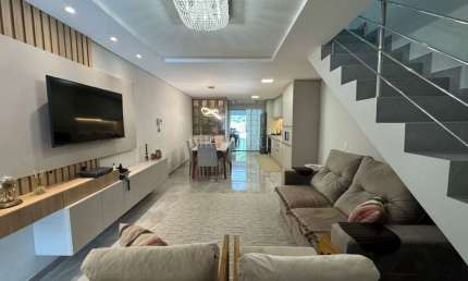 Casa com 2 quartos à venda no São Marcos, Joinville 