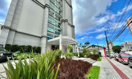 Apartamento com 4 quartos à venda no Atiradores, Joinville 